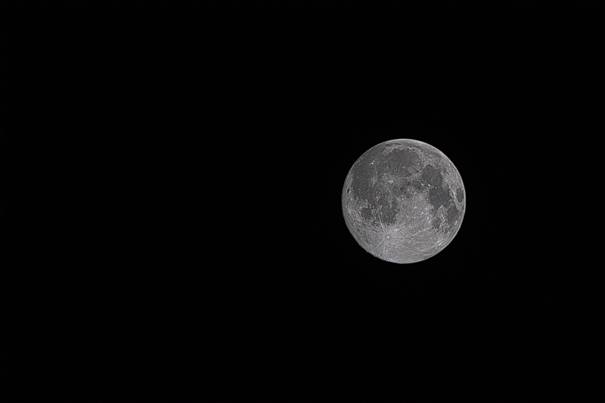 Full moon.